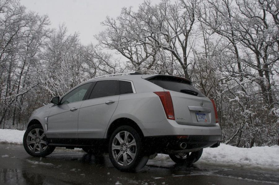  Cadillac SRX Crossover 2010 года  (фото 6 из 95)